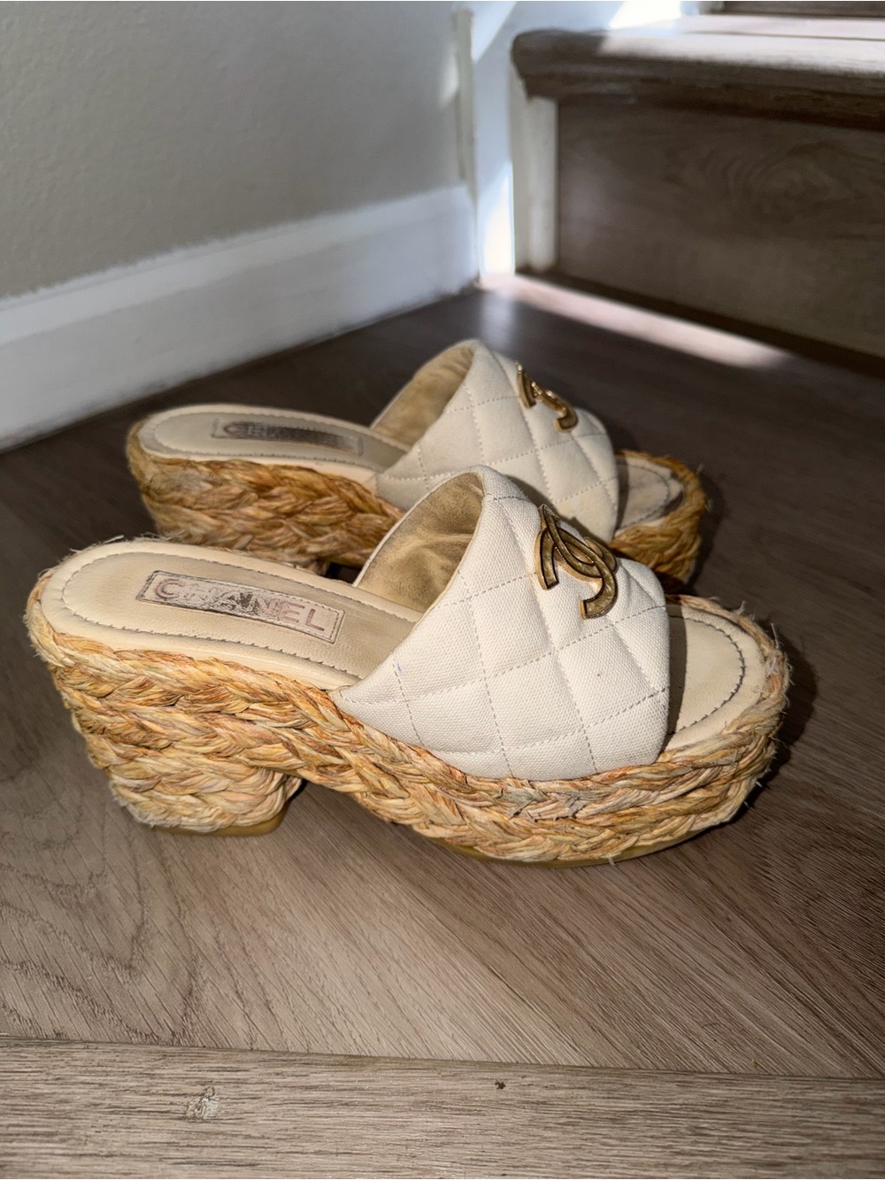 CHANEL Cream Quilted Espadrille Wedge Slide with Gold CC - Picture 2 of 16